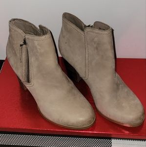 ALDO Naedia Beige Booties, sz 6.5